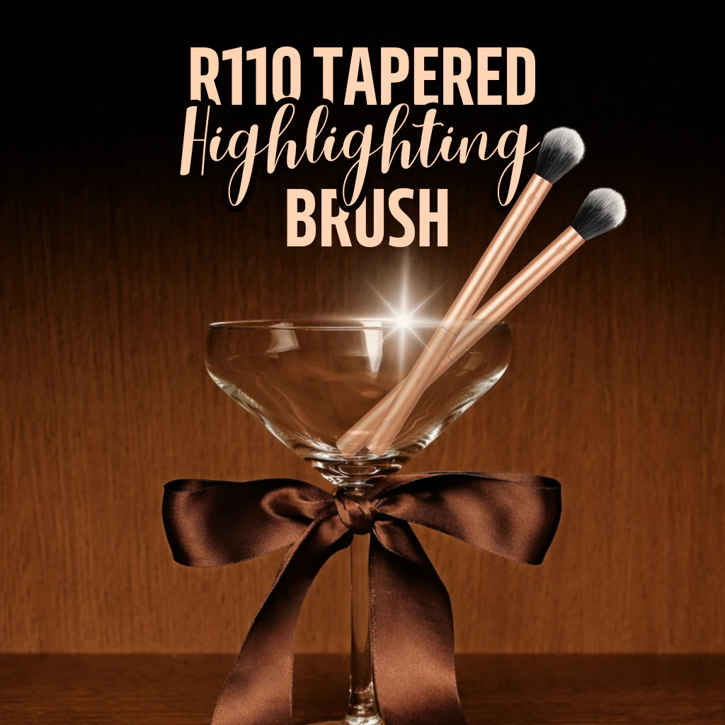 Cọ Highlight Đầu Nhọn RT Real Techniques Tapered Highlighting Brush R110